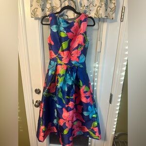 Brand new with tags! Stunning bright and vibrant Chicwish dress!